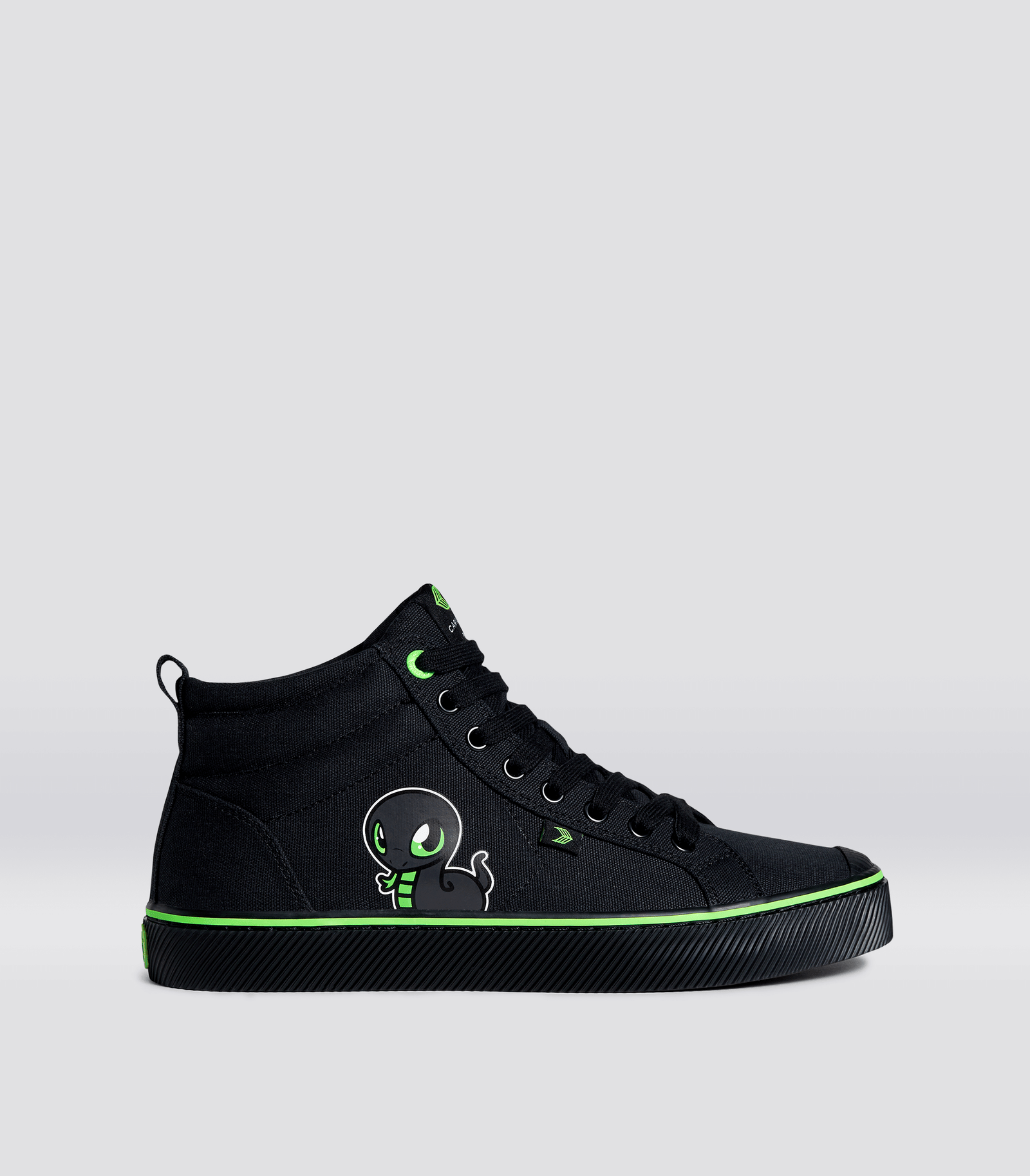 oca-high-razer-all-black-canvas-sneaker.side-view_d43bf36b-c3be-4d19-a1a8-1b94eecf7bbd.png